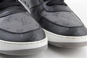 Louis Vuitton Rivoli Sneaker 9 UK  10 US for Sale in Las Vegas, NV